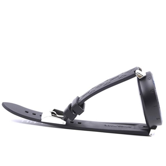 Horizon Tambour Monogram Smart Connected Watch - Picture 6 of 13